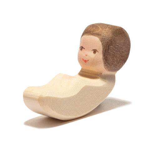 Kind für Wiege Holzspielfigur von Ostheimer