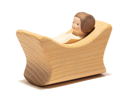 Kind in der Wiege 2-tlg. Holzspielfigur von Ostheimer