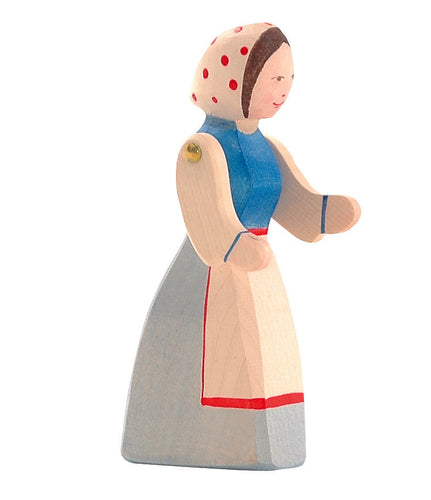 Bäuerin Holzspielfigur von Ostheimer