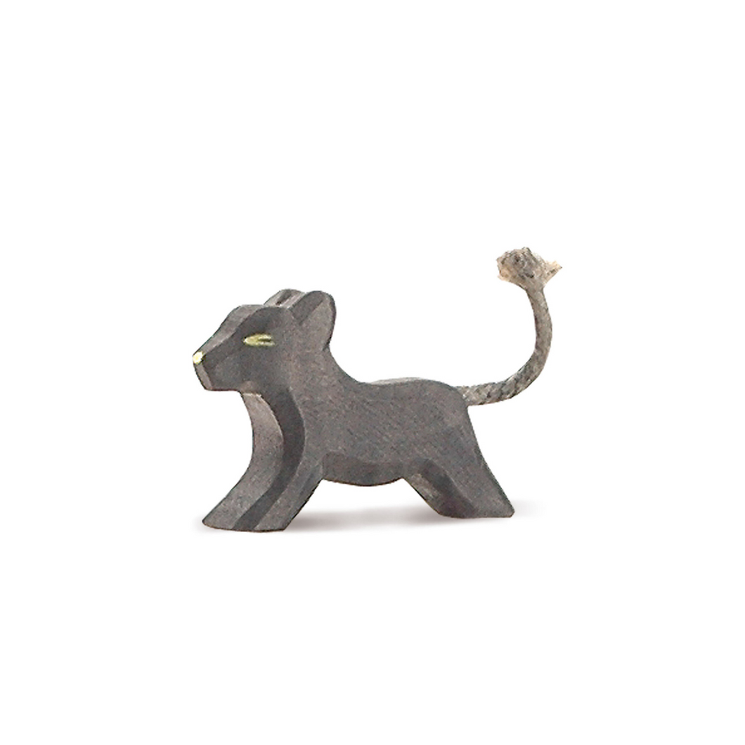 Panther kl. laufend Spielfigur aus Holz von Ostheimer