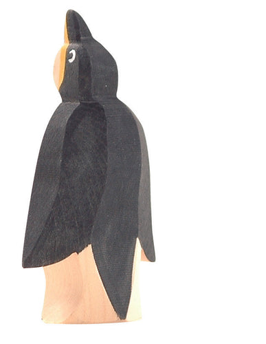 Pinguin von vorne Spielfigur aus Holz von Ostheimer