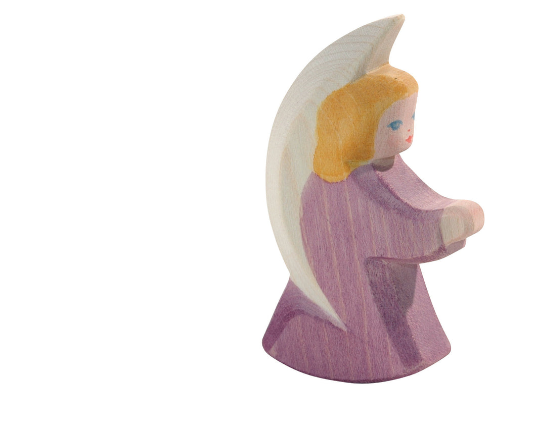 Engelchen lila Spielfigur aus Holz von Ostheimer