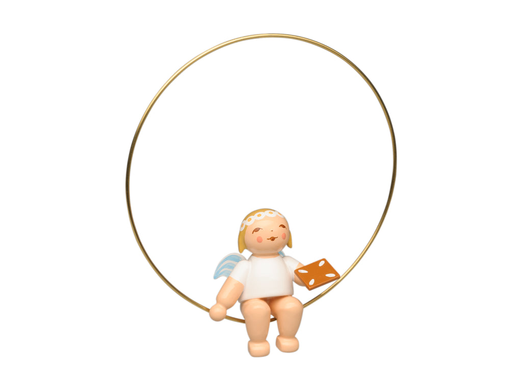 Christbaumengel im Ring, mit Lebkuchen von Wendt & Kühn