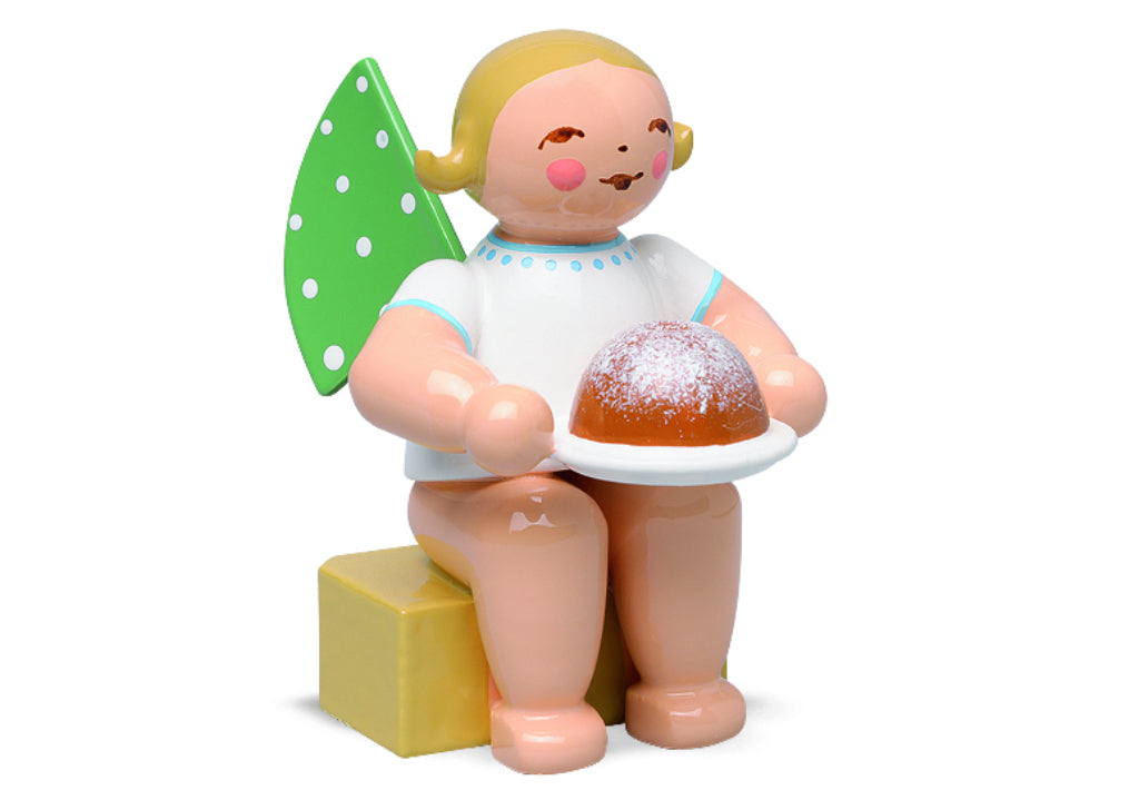 Engel, klein, mit Kuchen von Wendt & Kühn